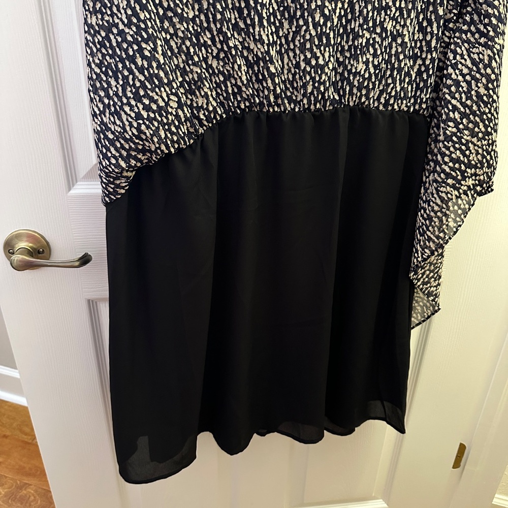 NWT Soft Surroundings  Hazel/Black/Tan Animal Print Tiered V Neck Dress - Size L - Picture 11 of 14